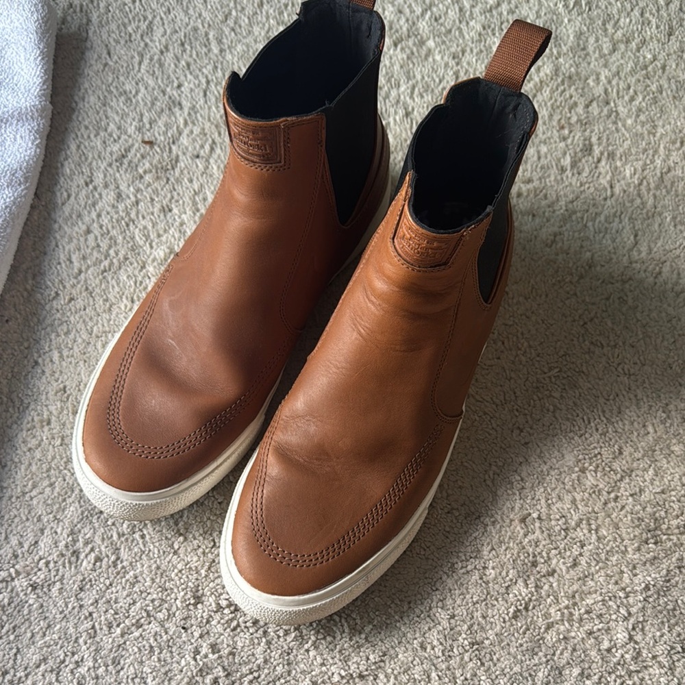 Nike SB Janowski Brown Leather Chelsea Boots